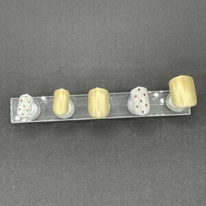 24 pcs Press on nails